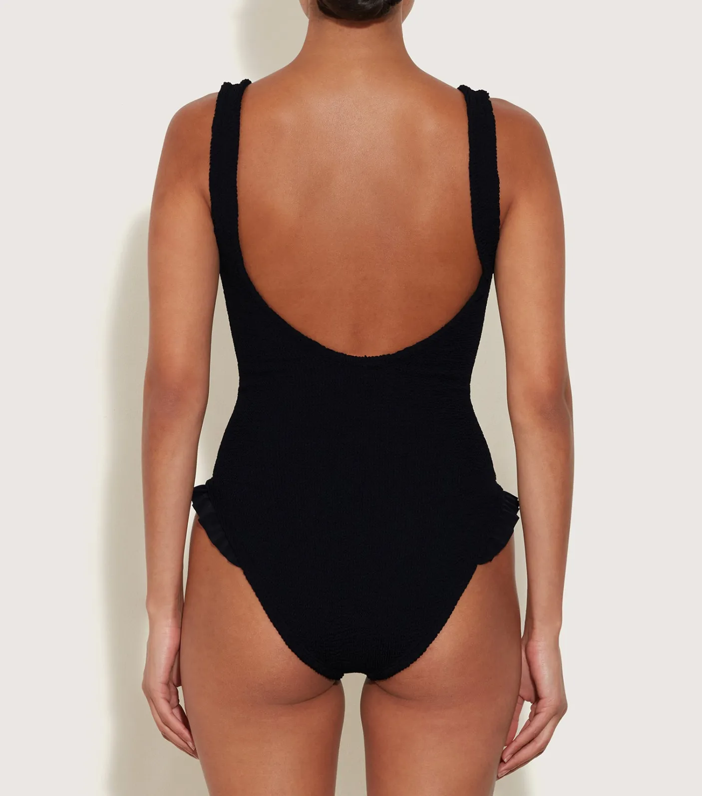 Hunza G V Neck-Lisa Swim - Black